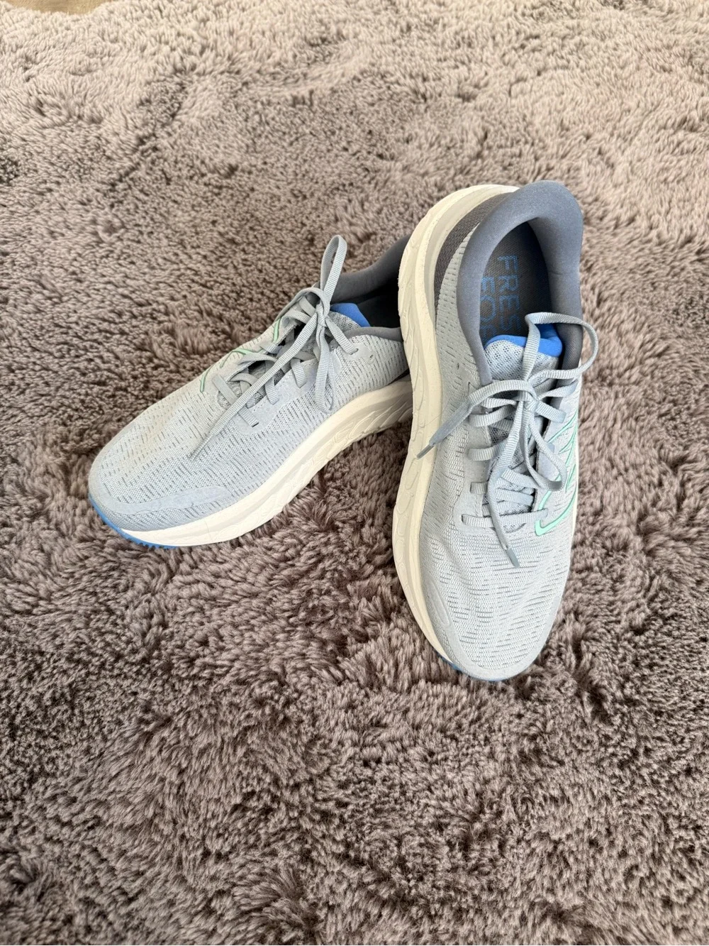 New Balance Women's Light Blue Running Sneakers with Mint Trim
